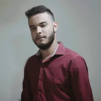 foto Agência de Marketing Digital Review Comunicação https://reviewcomunicacao.com.br/wp-content/uploads/2024/12/Img-Review-Redes-sociais-1000x1000px.png